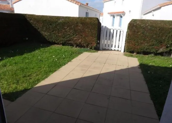 Maisonnette Vendeenne Avec Piscine Privee - Fr-1-476-17 بيت للعطل *